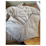 SMALL $97 Autumn/Winter Knitted 2-Piece Set: Oversized Women