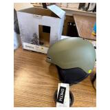 $125 SMITH Maze MIPS Army green size medium
