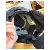 $125 SMITH Maze MIPS Army green size medium