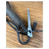 $75 WEN 15A 7-Inch Angle Grinder with Reversible Handle (94487).