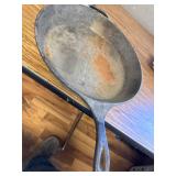 $50 Lodge 15-Inch Cast Iron Pre-Seasoned Skillet with Teardrop Handle