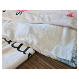 Mom Blanket, Comforting Blanket of Love, Super Soft & Cozy Blanket for Sofa