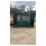 Heavy Duty Cattle Squeeze Chute with Headgate and Electronic Scale