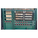Heavy Duty Cattle Squeeze Chute with Headgate and Electronic Scale