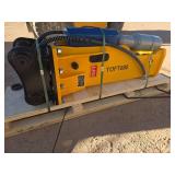 Unused 2025 Box Type TOFT 680 Hydraulic Hammer w/ 45mm Pins for CAT305 4-8 Ton Excavator
