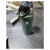 Hydro Flask 40 Oz Wide Flex Straw Cap Fir