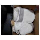 Teletrogy Shoe Washing Bag for Washing Machine, Fluffy Fibers Keep 360° Wrap-around Cleaning, Adjustable Shoe Trees, Durable Hidden Zipper Reusable Laundry Bag for Sneaker Gym Shoes White