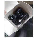 Football Boot Studs Replacement, Plastic Studs for Soccer Cleats with Nail Remover Rugby Soccer Screw-in Spikes, Suitable for Shoes with Spikes Requiring a Screw Diameter of 5mm