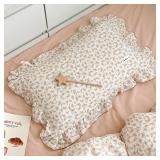 AOJIM Cotton Muslin Kids Toddler Pillowcase with Camellia Pattern Super Soft Baby Crib Pillowcase with Ruffle Edge, Machine Washable Floral Nursery Pillowcase for Boys Girls, Kids Room Decor, 26*20