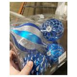 Hollyone 4.7 Inch Large Blue Christmas Ornaments 4Pcs Balls Ornaments Shatterproof Christmas Hanging Ornaments for Xmas Tree Decor with Hook for Wedding Holiday Party Wreath Home Decor (Blue, 120mm)