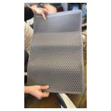 ESTHELLO Cat Litter Mat, Cat Litter Trapping Mat, Honeycomb Double Layer Design, Easy to Clean,Washable (24 x 15 Gray - Retail: $10