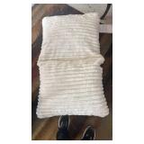 3 in 1 Bean Bag Chairs, Bean Bag Bed for Adults High-Density Foam Filling, Convertible Sofa Bed Faux Fur, Giant Bean Bag Chairs for Adults, 42x24 - Retail: $105