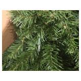 National Tree Company 4.5 ft Pre-Lit North Valley Spruce Artificial Christmas Tree, 200 Clear Lights, 398 Tips, Includes Stand, Green