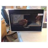 Rexing Wireless Apple CarPlay & Android Auto Display with 4K Dash Cam: Vehicle Electronics Accessory - Retail: $200