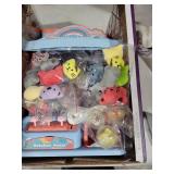 Mini Claw Machine for Kids | Girl Toys for Ages 8-13 Arcade Game Toy Claw Machine Electric Candy Vending Machine Toy with LED Lights & Adjustable Sound, Birthday Gifts for Girls Ages 4+, Pink