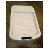 Modern Smart Automatic Sensor Trash Can - Retail: $45