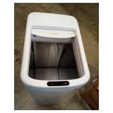 Modern Smart Automatic Sensor Trash Can - Retail: $45