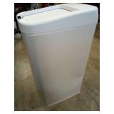 Modern Smart Automatic Sensor Trash Can - Retail: $45