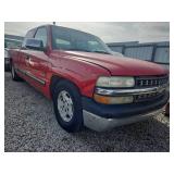 2000 Chevrolet Silverado 1500 Ext. Cab 3-Door Long Bed 2WD | RED