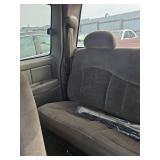 2000 Chevrolet Silverado 1500 Ext. Cab 3-Door Long Bed 2WD | RED