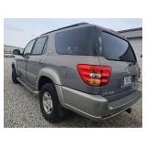 2001 Toyota Sequoia SR5 4WD | GRAY