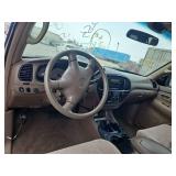 2001 Toyota Sequoia SR5 4WD | GRAY