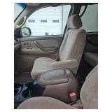 2001 Toyota Sequoia SR5 4WD | GRAY