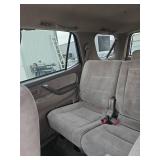 2001 Toyota Sequoia SR5 4WD | GRAY