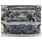 2001 Toyota Sequoia SR5 4WD | GRAY