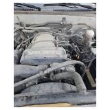 2001 Toyota Sequoia SR5 4WD | GRAY