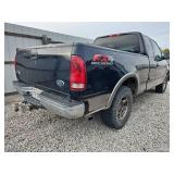 2002 Ford F-150 Lariat Super Cab Long Bed 4WD | BLACK