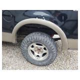 2002 Ford F-150 Lariat Super Cab Long Bed 4WD | BLACK