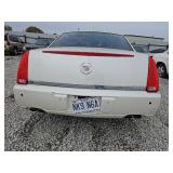 2009 Cadillac DTS Luxury i | WHITE