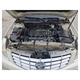 2009 Cadillac DTS Luxury i | WHITE