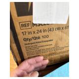 Medline Light Absorbency Disposable Bed Pads, 17" x 24", 100 Count