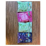 Lot of 4 crayola kinetic sand