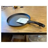 Jim Beam 10.5" Cast Iron Skillet, Pre-Seasoned, Heavy-Duty Pan