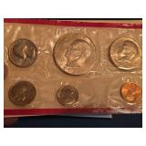 1974 US Mint Uncirculated coin set