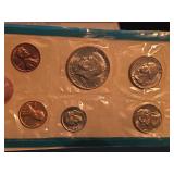 1972 US Mint Uncirculated coin set