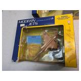 Lockheed Martin Modern Jets Model Set - SR-71 Blackbird and Jaguar