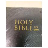 New KJV Holy Bible - Black Leather Bound