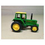 John Deere 3185 Die-Cast Tractor Model