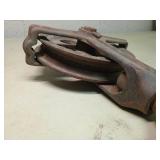 Yale Manufacturing Co. Industrial Pulley Hook