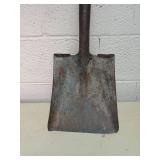 Square Point Shovel with Yellow Handle