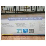 Regalo Super Wide Safety Gate