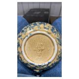 Blue and Tan Spongeware Gravy Server