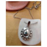 Western Style Pink Cowboy Hat and Turquoise Pendant Set