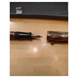 Handcrafted Marbled Red and Gold Fountain Pen