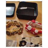 Decorative Button Bracelets Set