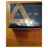 Gold Tone Herringbone Wave Necklace with Avon Box